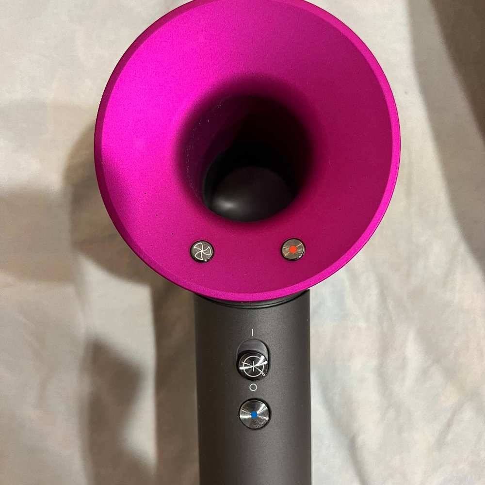 Supersonic Hair Dryer/Blow Dryer with Attachments